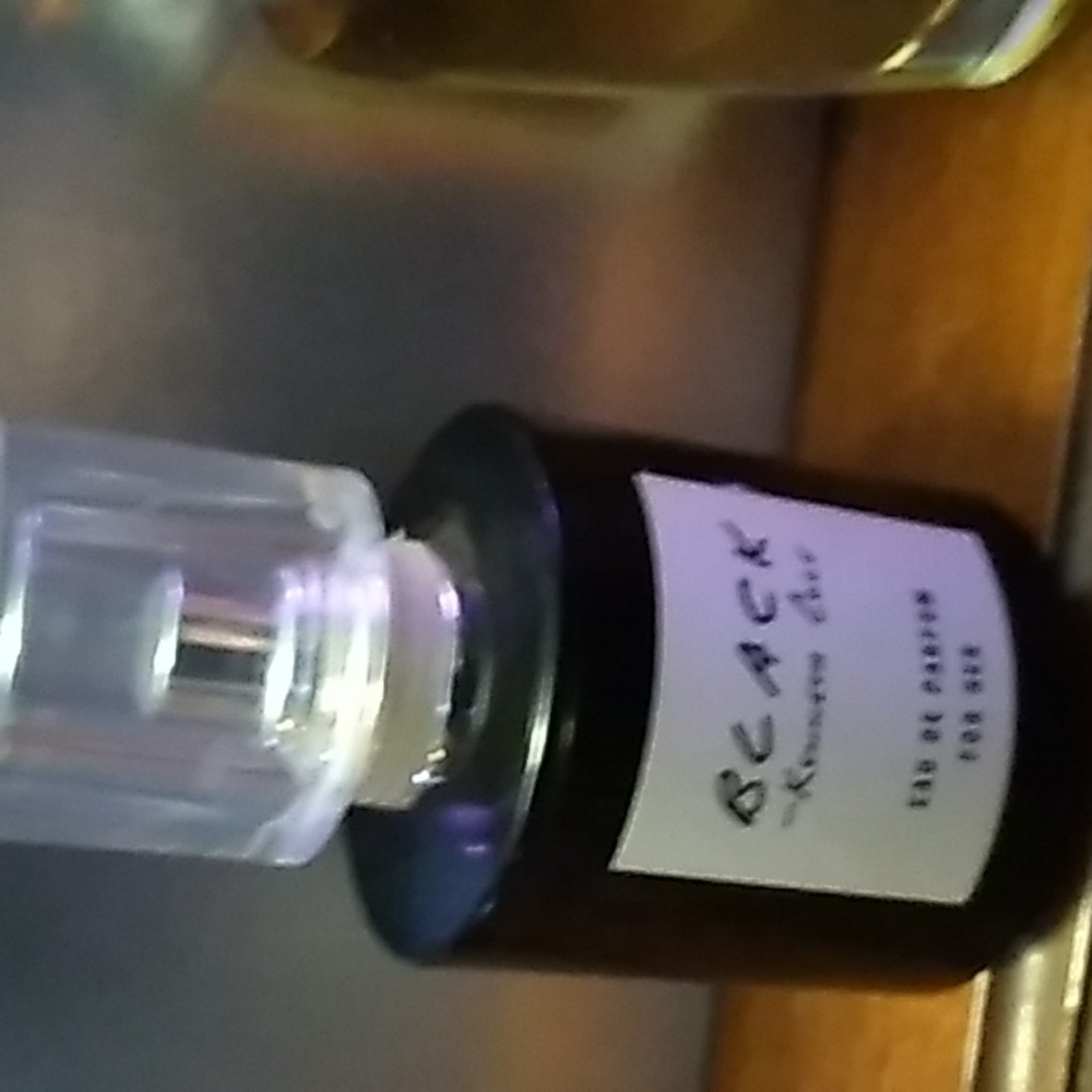 Kenneth Cole Black for her